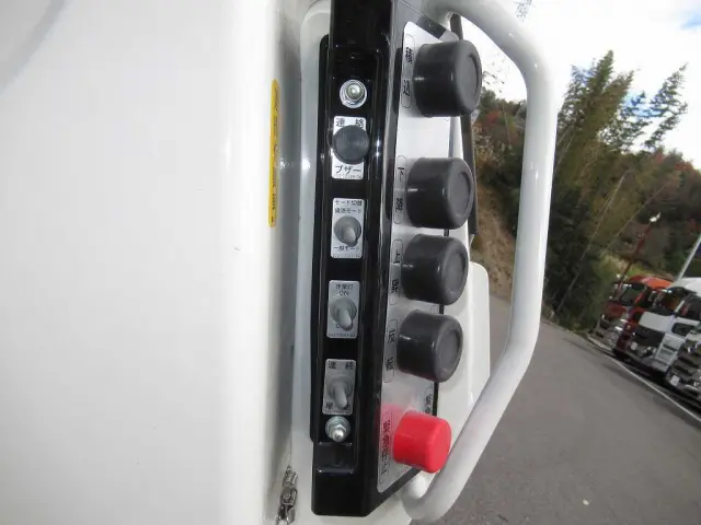 日野 デュトロ 2KG-XZU710M(2WD)の写真10