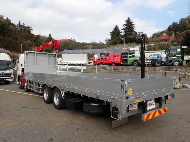 日野 プロフィア 2DG-FW1AHC(8x4)の写真4