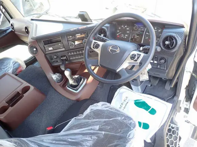 日野 プロフィア 2DG-FW1AHC(8x4)の写真17