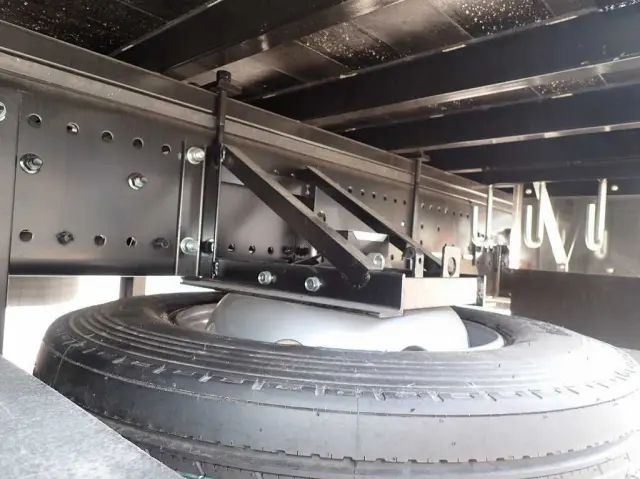 日野 プロフィア 2DG-FW1AHC(8x4)の写真25