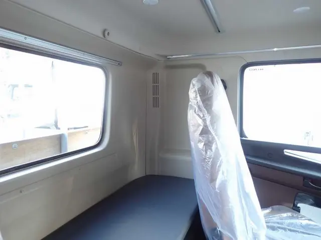 日野 レンジャー 2KG-FE2ACA(2WD)の写真21
