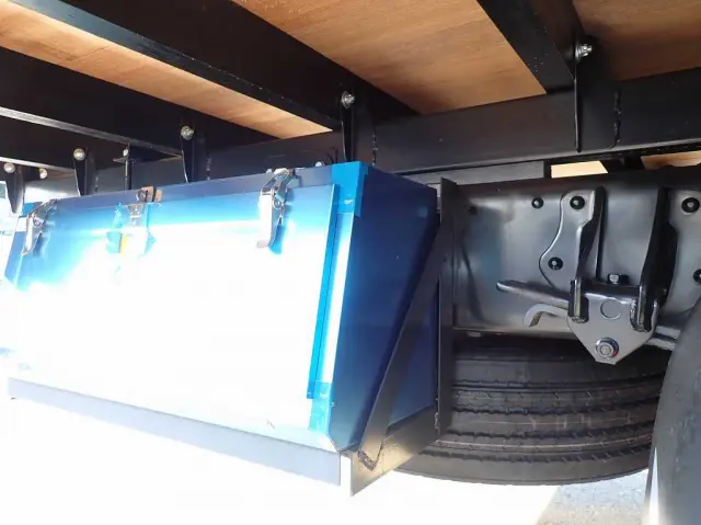 日野 レンジャー 2KG-FE2ACA(2WD)の写真24