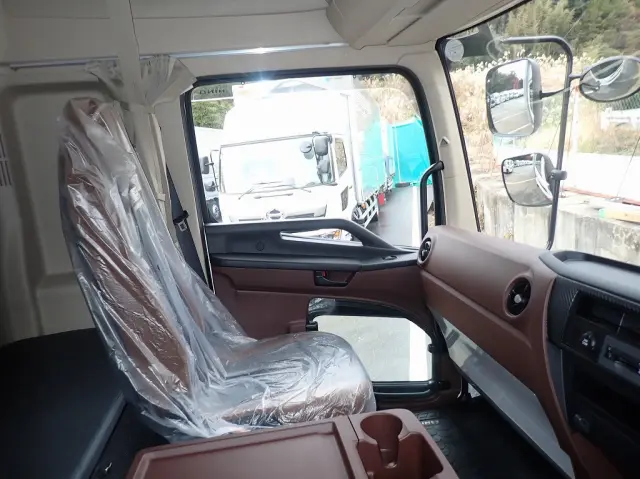 日野 レンジャー 2KG-FD2ABG(2WD)の写真18