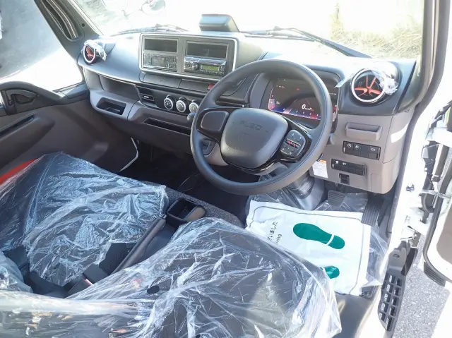 三菱 キャンター 2RG-FBAV0(2WD)の写真20