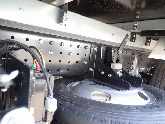 三菱 キャンター 2RG-FBAV0(2WD)の写真26