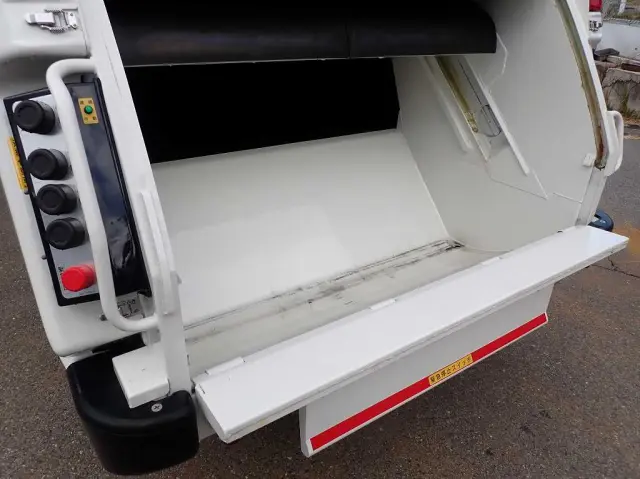 日野 デュトロ 2KG-XZU605X(2WD)の写真9