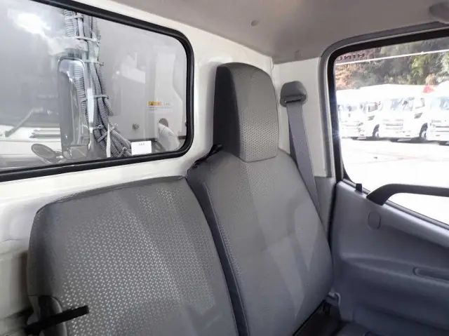 日野 デュトロ 2KG-XZU605X(2WD)の写真21