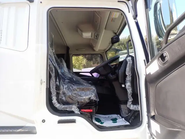 三菱 スーパーグレート 2PG-FS84VZ(8x4)の写真21