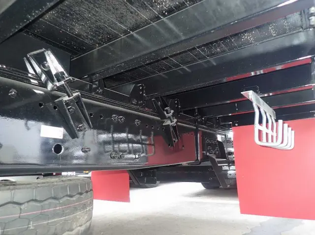 三菱 スーパーグレート 2PG-FS84VZ(8x4)の写真24