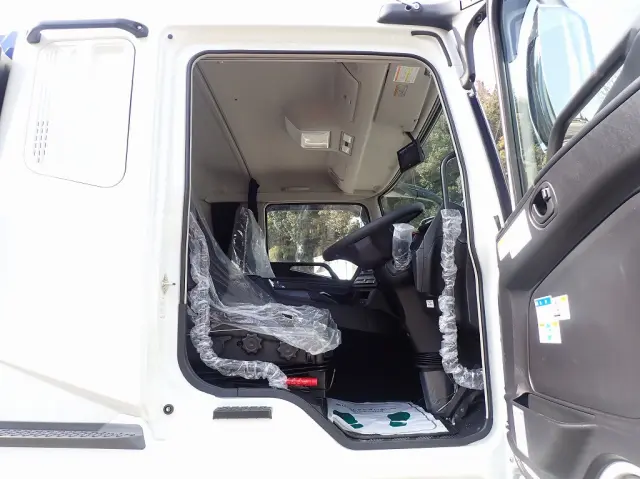 三菱 スーパーグレート 2PG-FS80VZ(8x4)の写真18