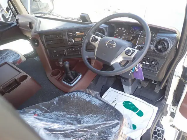 日野 プロフィア 2DG-FW1AHC(8x4)の写真16