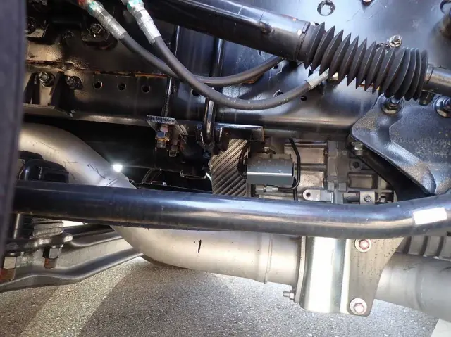 日野 プロフィア 2DG-FW1AHC(8x4)の写真24