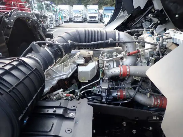 日野 プロフィア 2DG-FW1AHC(8x4)の写真26