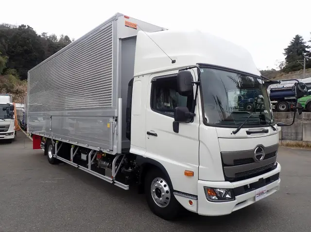 日野 レンジャー 2KG-FD2ABG(2WD)の写真2