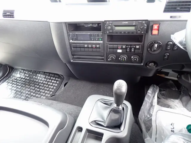 三菱 ファイター 2KG-FK65F(2WD)の写真18