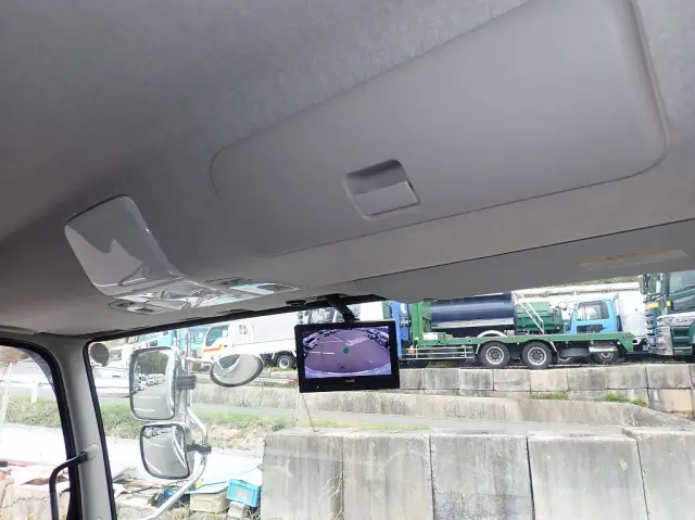 三菱 ファイター 2KG-FK65F(2WD)の写真19