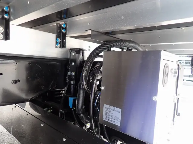 三菱 ファイター 2KG-FK65F(2WD)の写真23