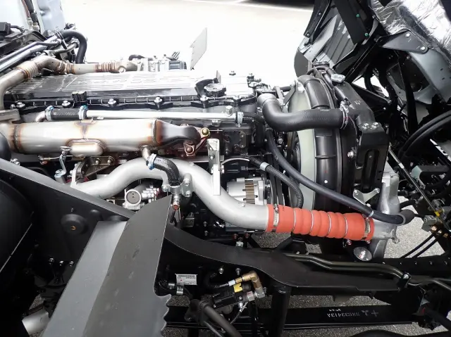 三菱 ファイター 2KG-FK65F(2WD)の写真26