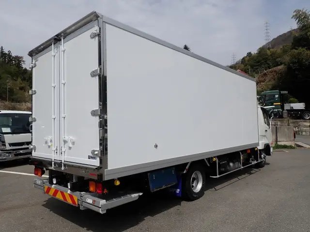 三菱 ファイター 2KG-FK65Fの写真3