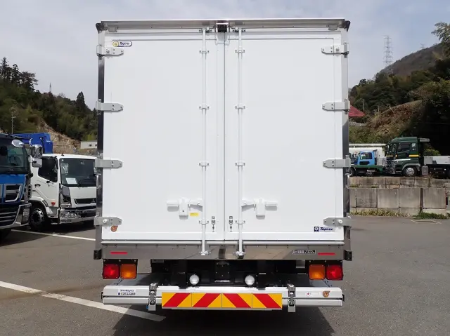 三菱 ファイター 2KG-FK65Fの写真5