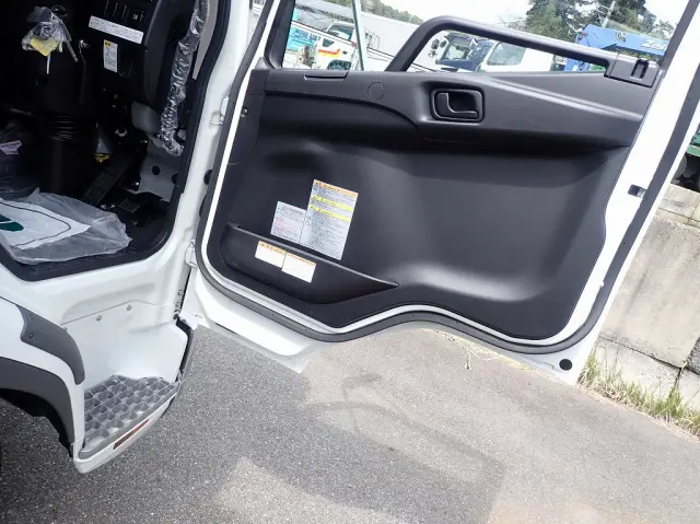 三菱 ファイター 2KG-FK65Fの写真22