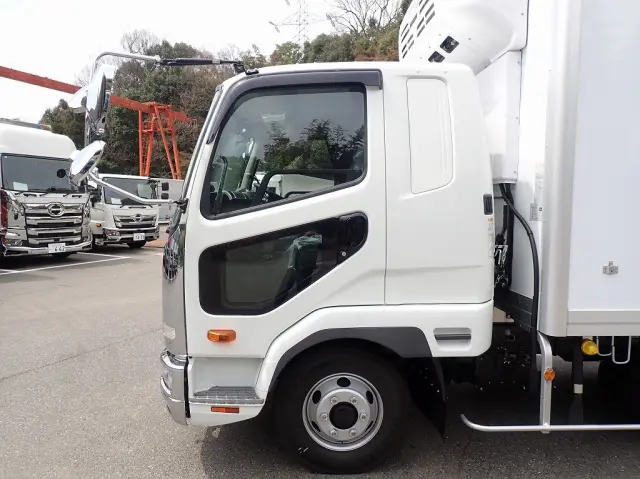 三菱 ファイター 2KG-FK65F(2WD)の写真12