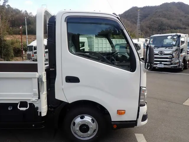 日野 デュトロ 2WG-XZU713M(2WD)の写真12