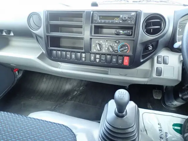 日野 デュトロ 2WG-XZU713M(2WD)の写真15