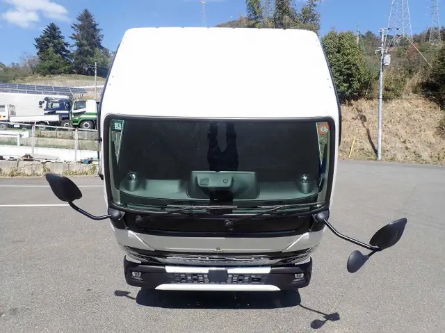 三菱 キャンター 2RG-FBAV0(2WD)の写真13