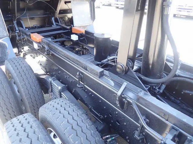 三菱 スーパーグレート 2PG-FV80HX(6x4)の写真24