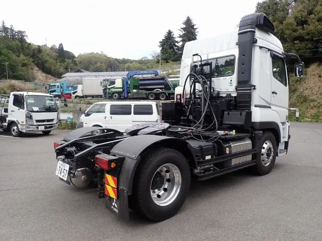 三菱 スーパーグレート 2RG-FP84VDR(2WD)の写真3