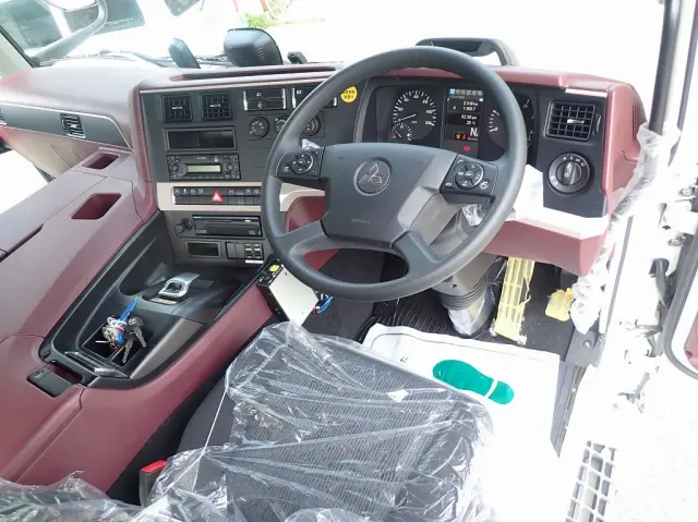 三菱 スーパーグレート 2RG-FP84VDR(2WD)の写真14