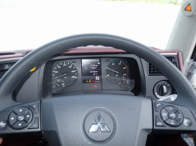 三菱 スーパーグレート 2RG-FP84VDR(2WD)の写真16