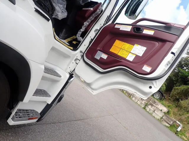 三菱 スーパーグレート 2RG-FP84VDR(2WD)の写真22