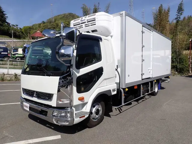 三菱 ファイター 2KG-FK65F(2WD)の写真1