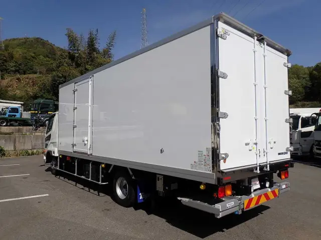 三菱 ファイター 2KG-FK65F(2WD)の写真4