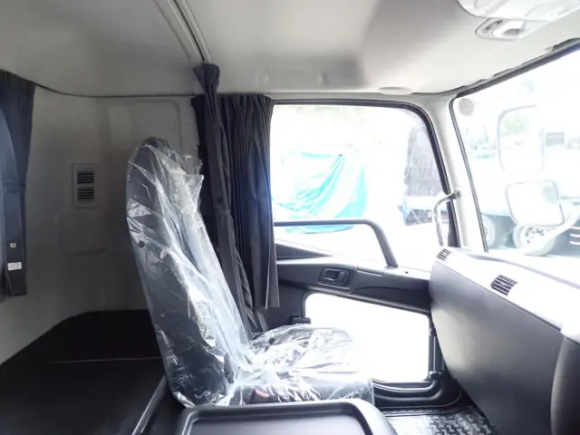 三菱 ファイター 2KG-FK65F(2WD)の写真17