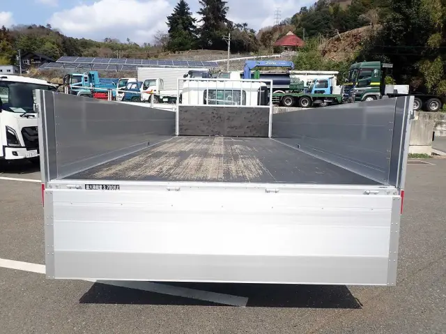 日野 レンジャー 2KG-FD2ABA(2WD)の写真6