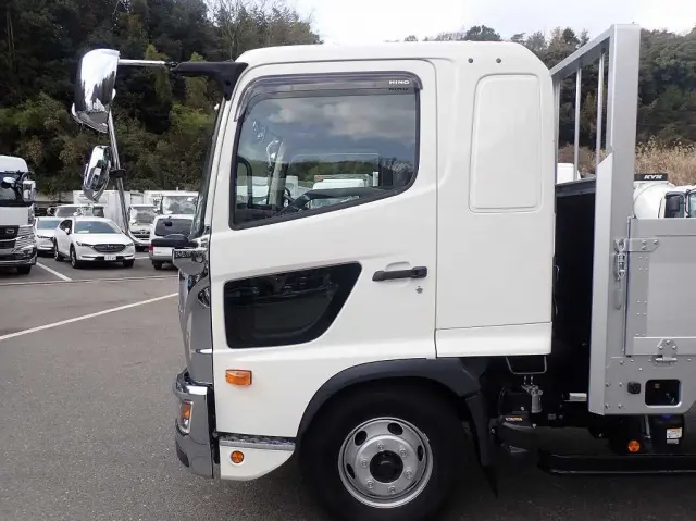 日野 レンジャー 2KG-FD2ABA(2WD)の写真12