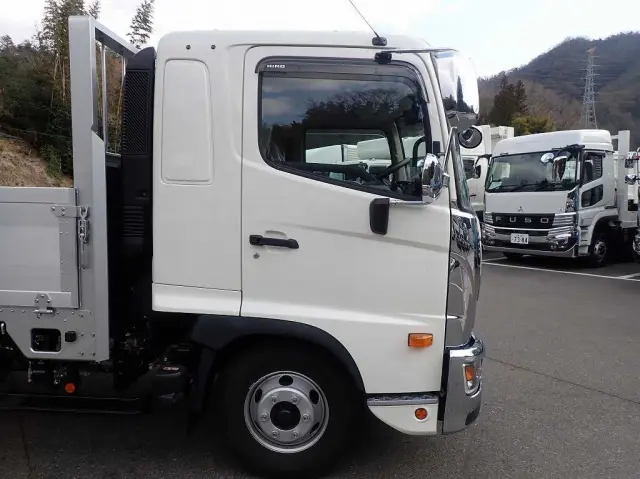 日野 レンジャー 2KG-FD2ABA(2WD)の写真13