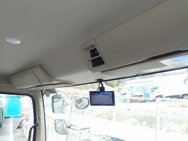 日野 レンジャー 2KG-FD2ABA(2WD)の写真18