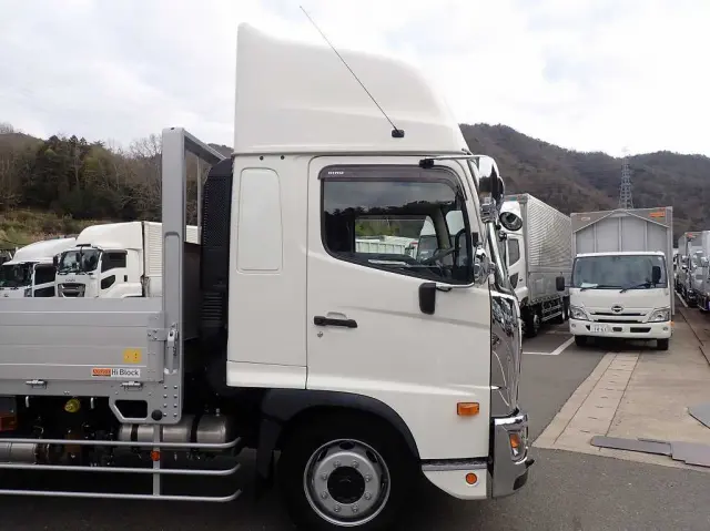 日野 レンジャー 2PG-FE2ACG(2WD)の写真13