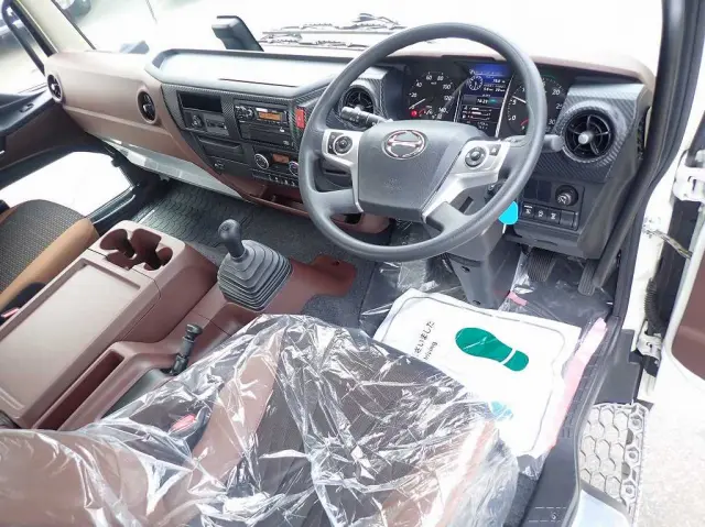 日野 レンジャー 2PG-FE2ACG(2WD)の写真16