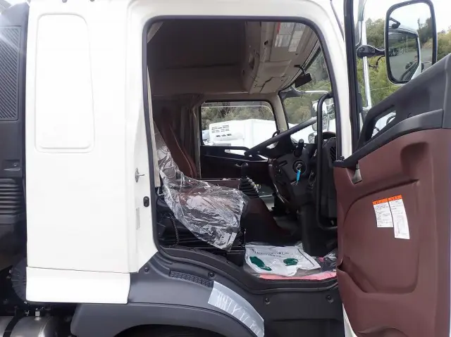 日野 レンジャー 2PG-FE2ACG(2WD)の写真21