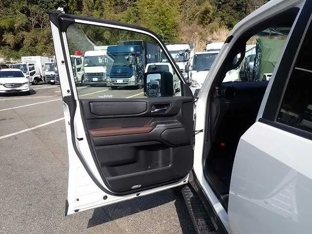 トヨタ その他(トヨタ) 3DA-GDJ250W(未入力/関係無)の写真9