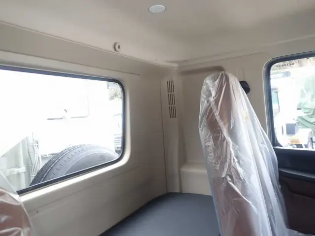 日野 レンジャー 2KG-FD2ABA(2WD)の写真22