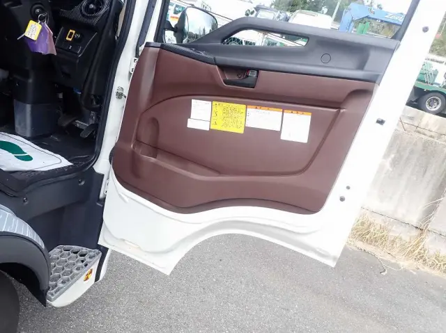 日野 レンジャー 2KG-FD2ABA(2WD)の写真24