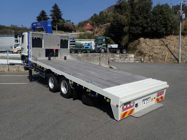 日野 レンジャー 2DG-GK2ABA(6x4)の写真4