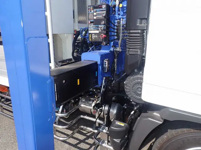 日野 レンジャー 2DG-GK2ABA(6x4)の写真14