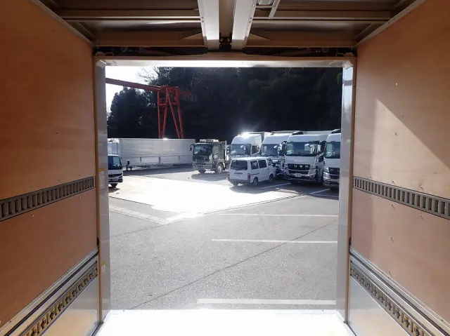 日野 デュトロ 2KG-XZU712M(2WD)の写真9